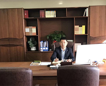 同行是好的榜样，市场是好的学堂，在每日付的扶 持下，我相信明天会更好。